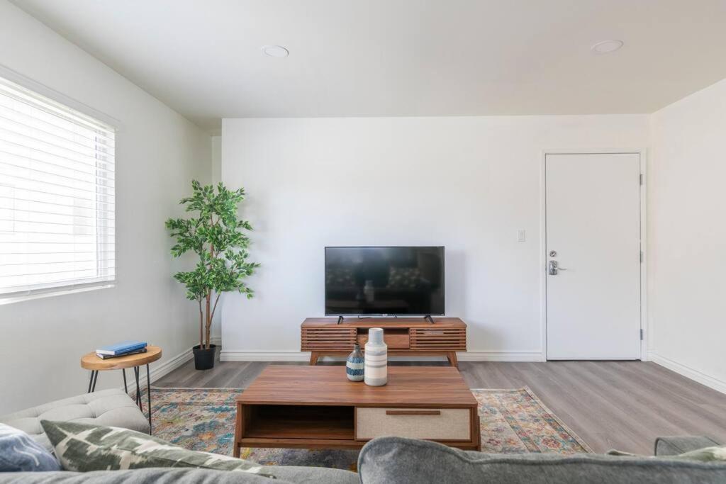Enjoy Alhambra Night Life At 2Br Apt 외부 사진